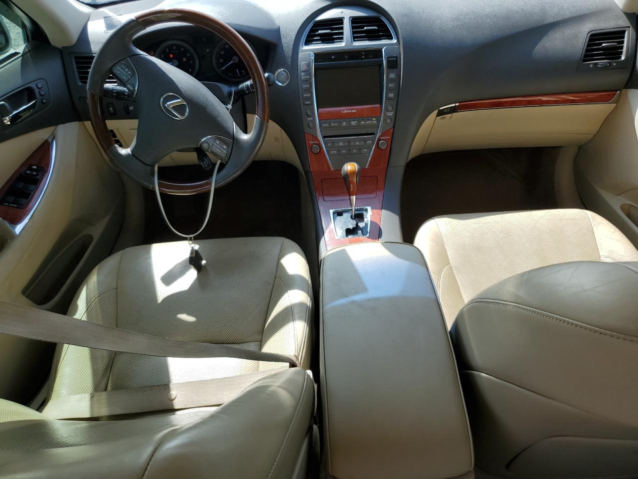 2011 Lexus Es 350 VIN: JTHBK1EG5B2423418 Lot: 63744855