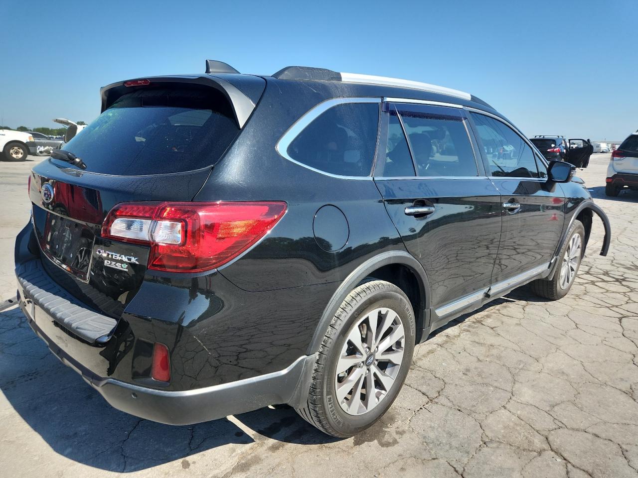 4S4BSATC1H3369776 SUBARU OUTBACK 2017