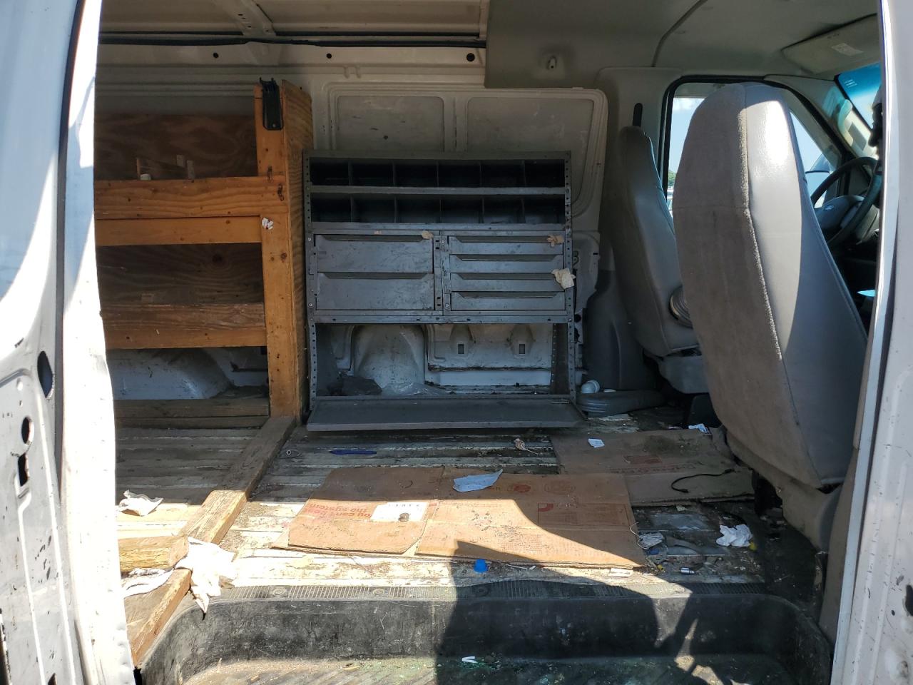 2005 Ford Econoline E150 Van VIN: 1FTRE14W65HB17782 Lot: 63740145