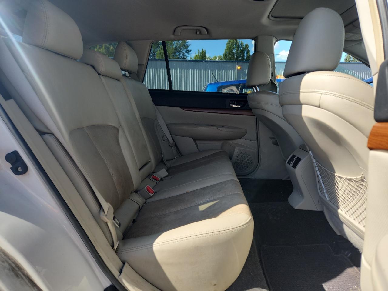 2013 Subaru Outback 2.5I Limited VIN: 4S4BRBKC1D3221429 Lot: 63527565