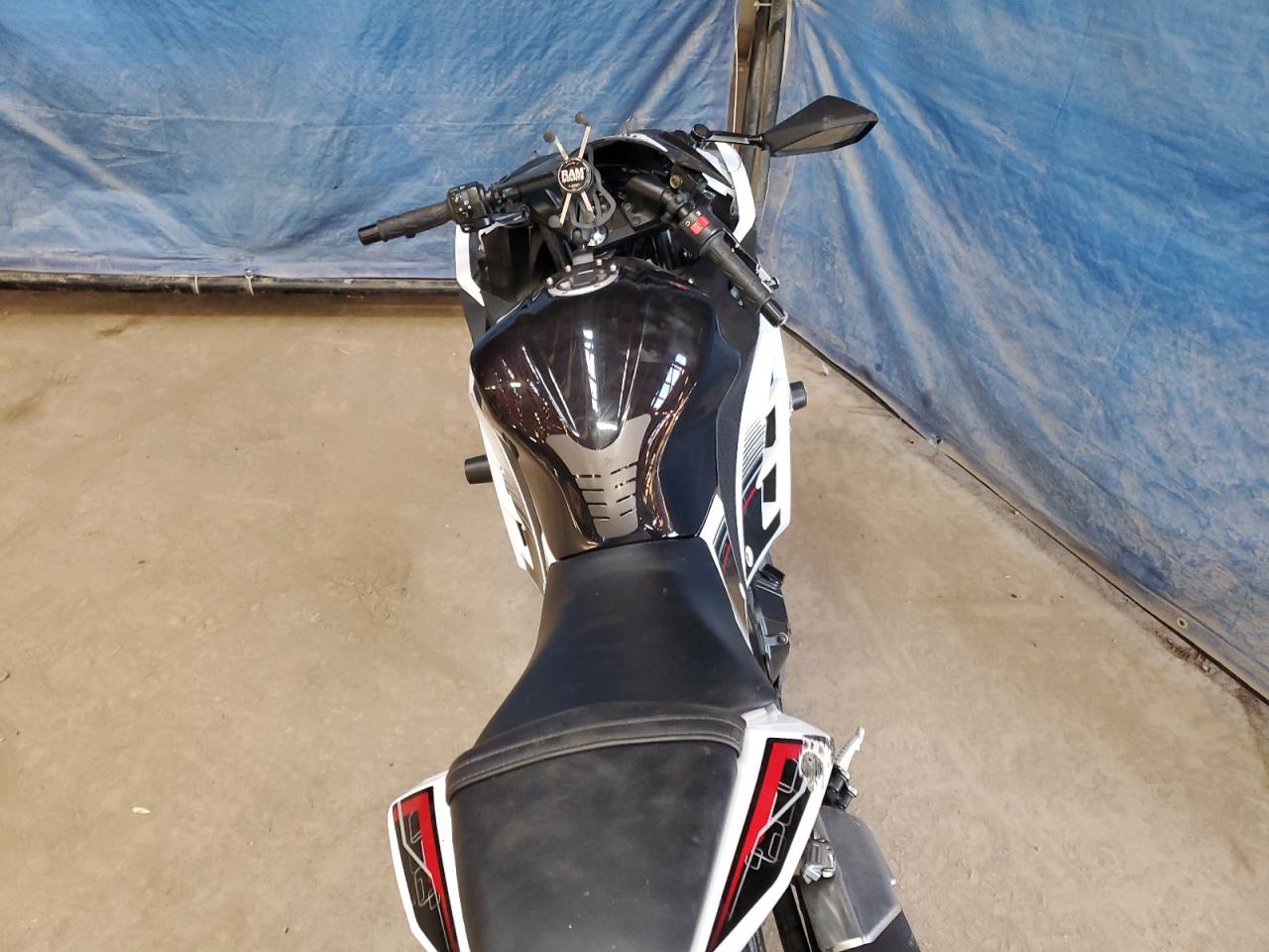 jkaex8b10eda07095 JKAEX8B10EDA07095 2014 Kawasaki Ex300 B
