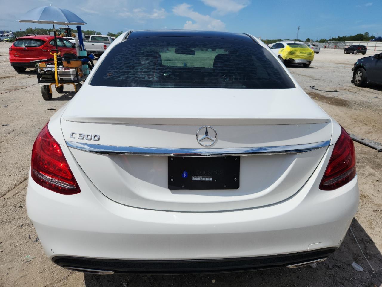 2018 Mercedes-Benz C 300 VIN: WDDWF4JB9JR376909 Lot: 62844555