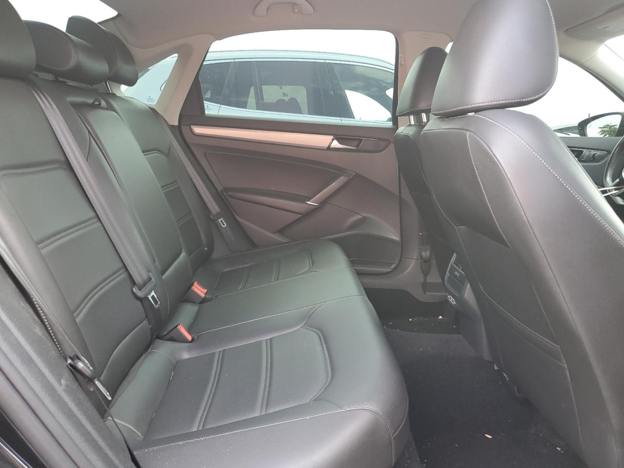 2020 Volkswagen Passat Se VIN: 1VWSA7A31LC015629 Lot: 65013425
