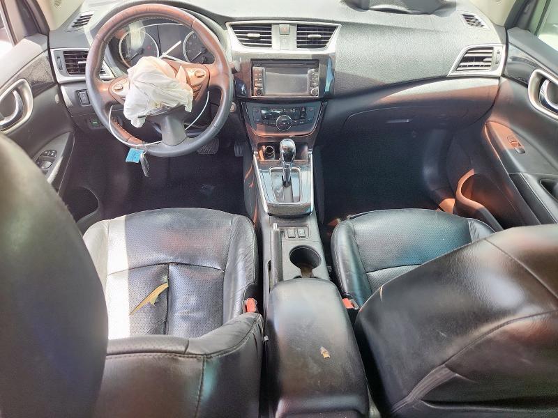  NISSAN SENTRA 2016 Красный