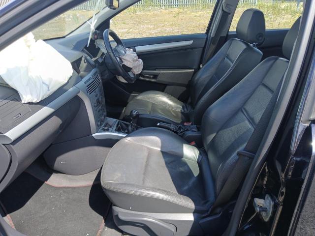 2009 VAUXHALL ASTRA SRI
