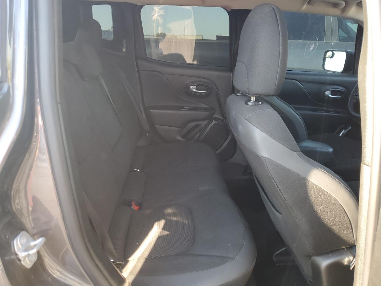 2020 Jeep Renegade Latitude VIN: ZACNJABB8LPL12103 Lot: 65209955