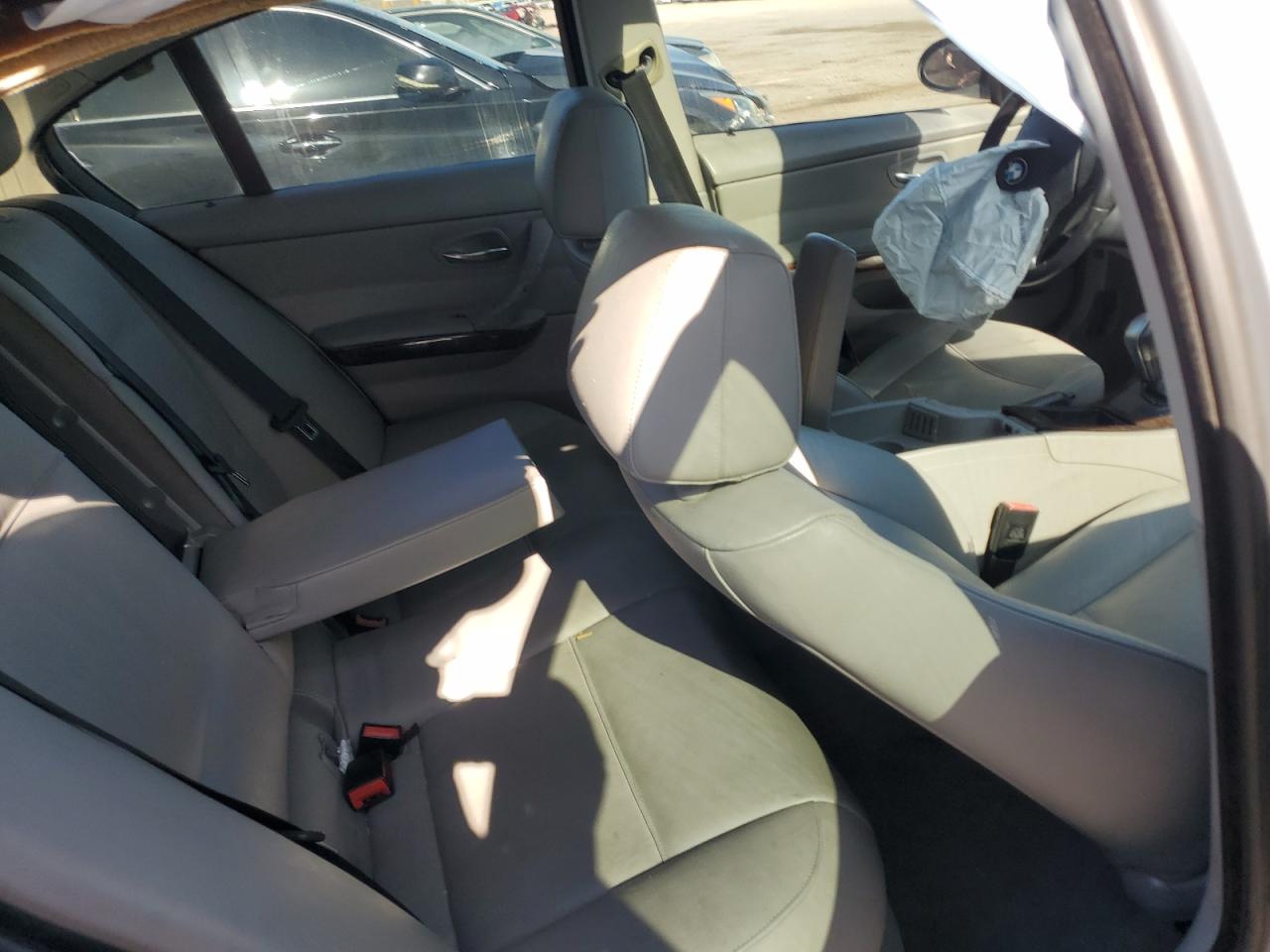 wbava37548nl56985 WBAVA37548NL56985 2008 BMW 328 I