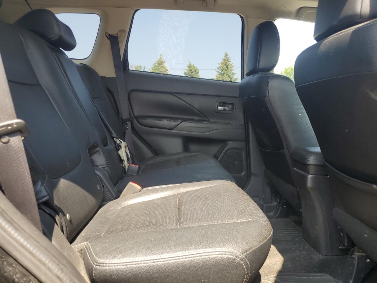 2015 Mitsubishi Outlander Se VIN: JA4AZ3A33FZ002229 Lot: 65027595