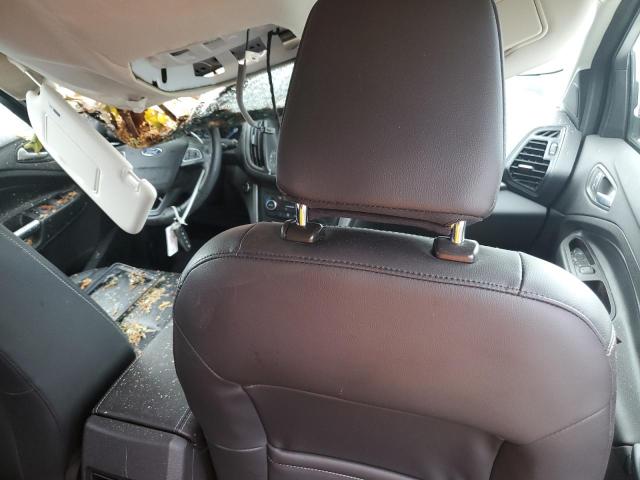  FORD ESCAPE 2019 Srebrny