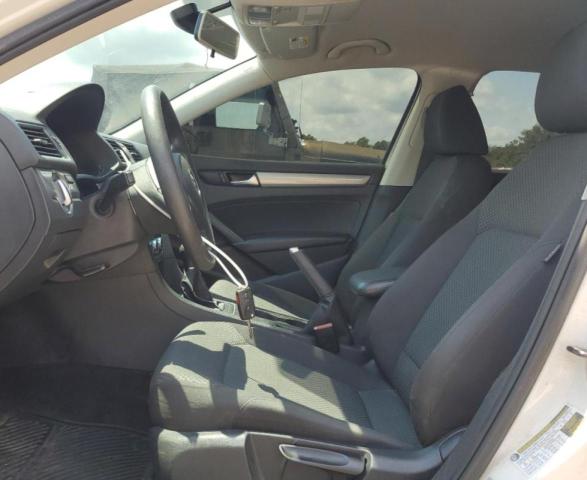  VOLKSWAGEN PASSAT 2012 White