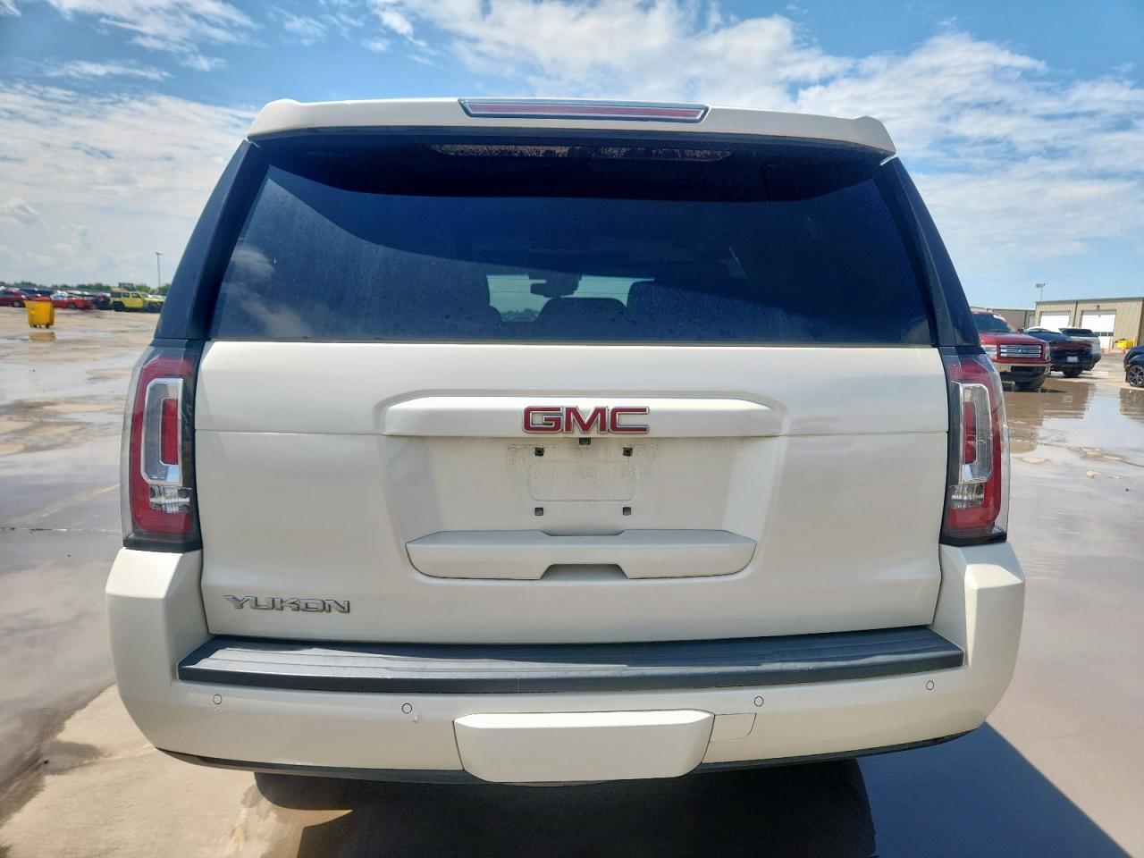 2015 GMC Yukon Slt VIN: 1GKS1BKC6FR528093 Lot: 63068245