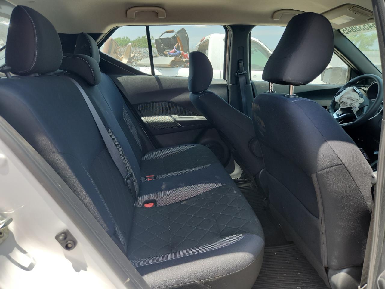 2019 Nissan Kicks S VIN: 3N1CP5CU8KL480012 Lot: 64538845