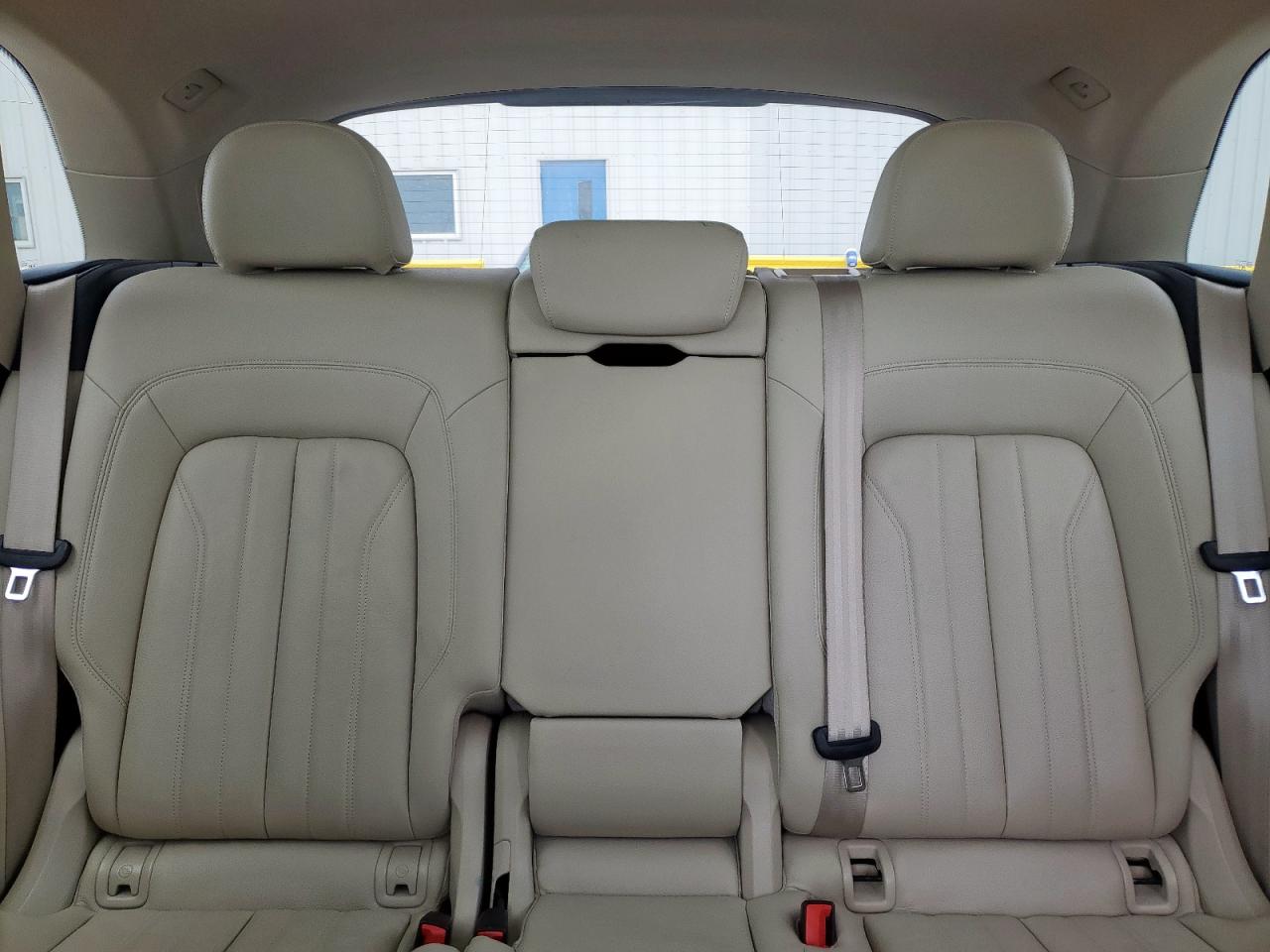 2018 Audi Q5 Premium Plus VIN: WA1BNAFY1J2010601 Lot: 63111165
