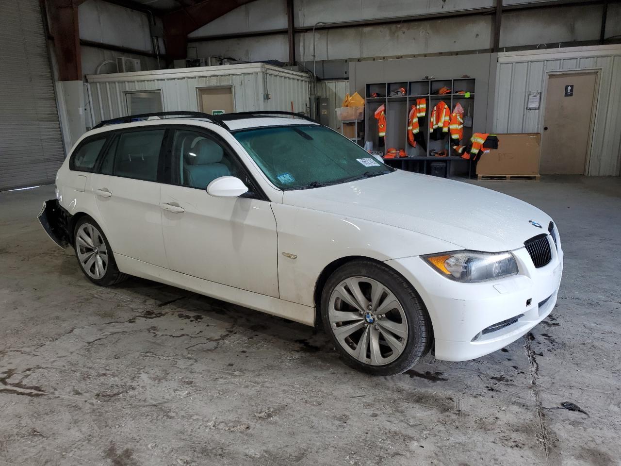 2006 BMW 325 Xit VIN: WBAVT13596KW23329 Lot: 66521425
