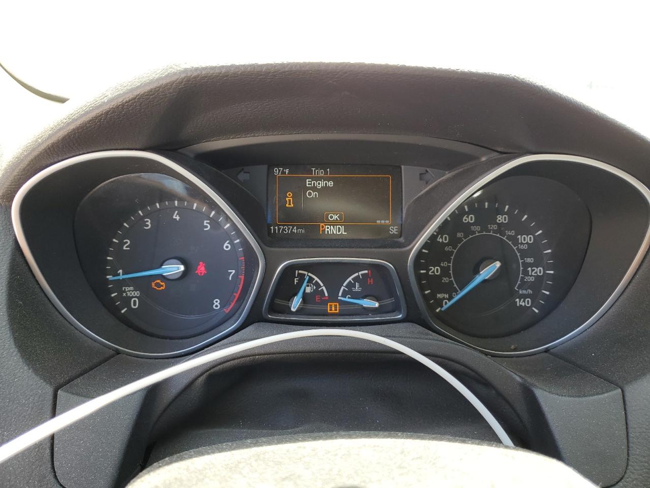1FADP3F2XHL277567 FORD FOCUS 2017