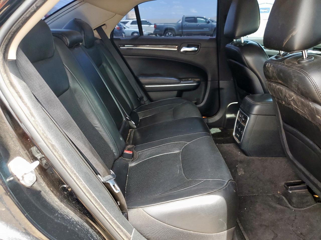 2016 Chrysler 300C VIN: 2C3CCAET7GH238676 Lot: 66699995