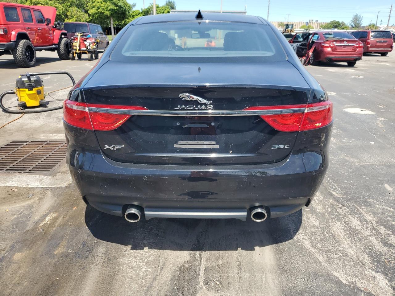 2017 Jaguar Xf Premium VIN: SAJBD4BV5HCY30563 Lot: 65694905