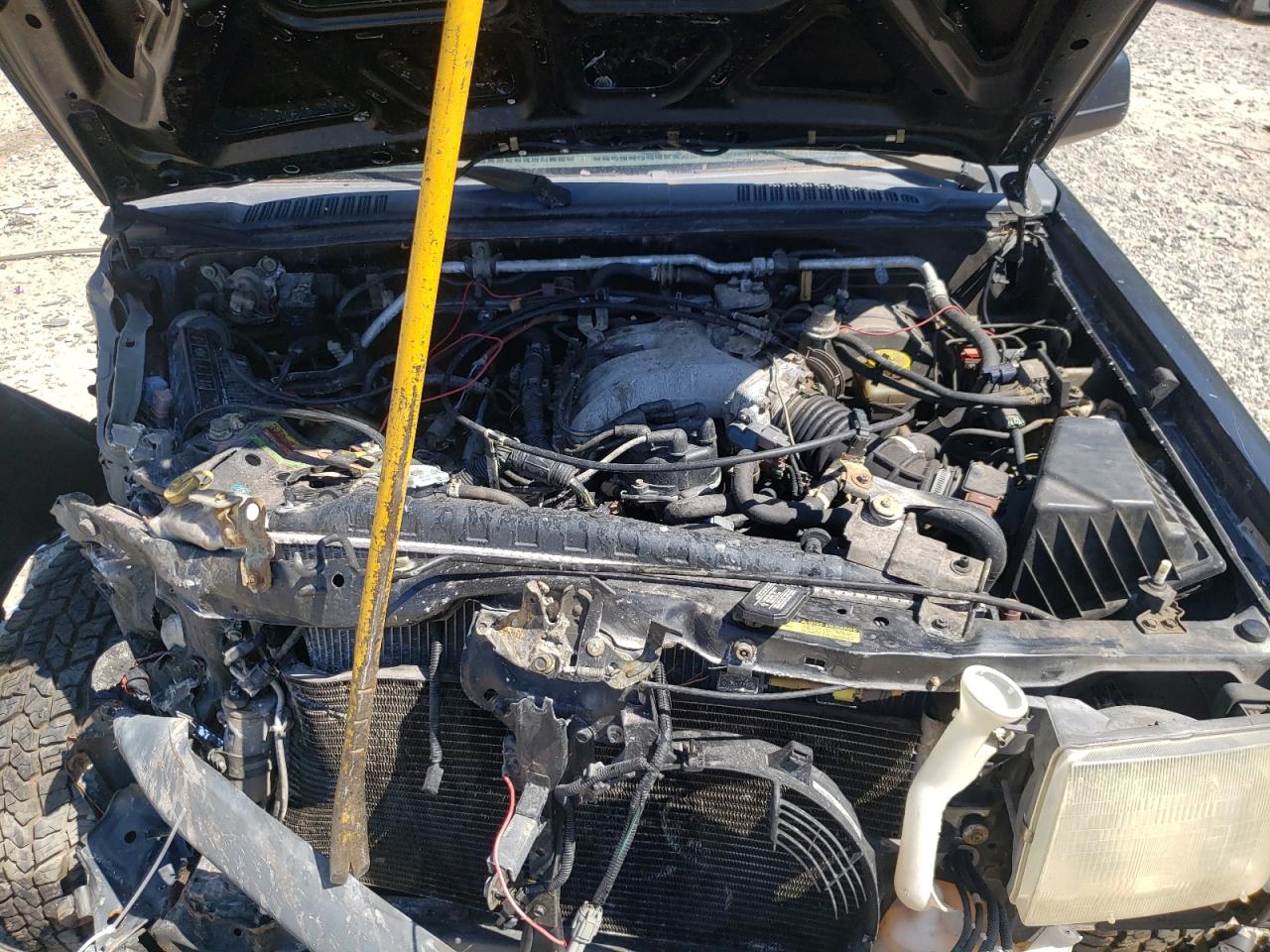 2000 Nissan Xterra Xe VIN: 5N1ED28Y9YC512250 Lot: 64848575