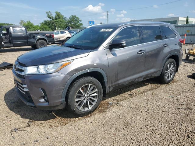  TOYOTA HIGHLANDER 2019 Szary