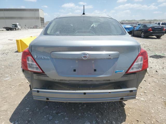  NISSAN VERSA 2012 Srebrny