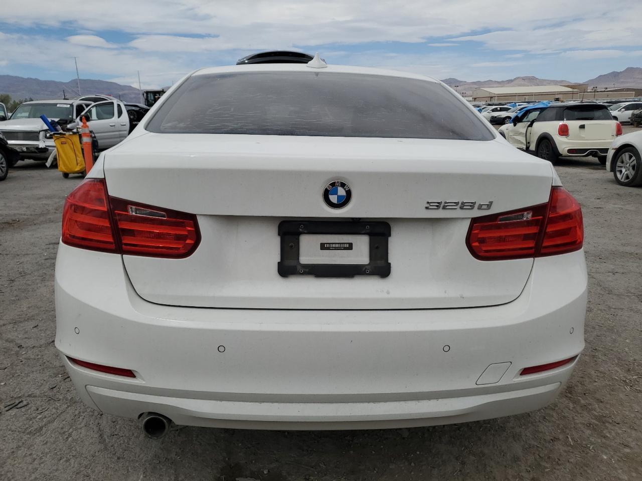 2015 BMW 328 D VIN: WBA3D3C54FK157437 Lot: 66045025