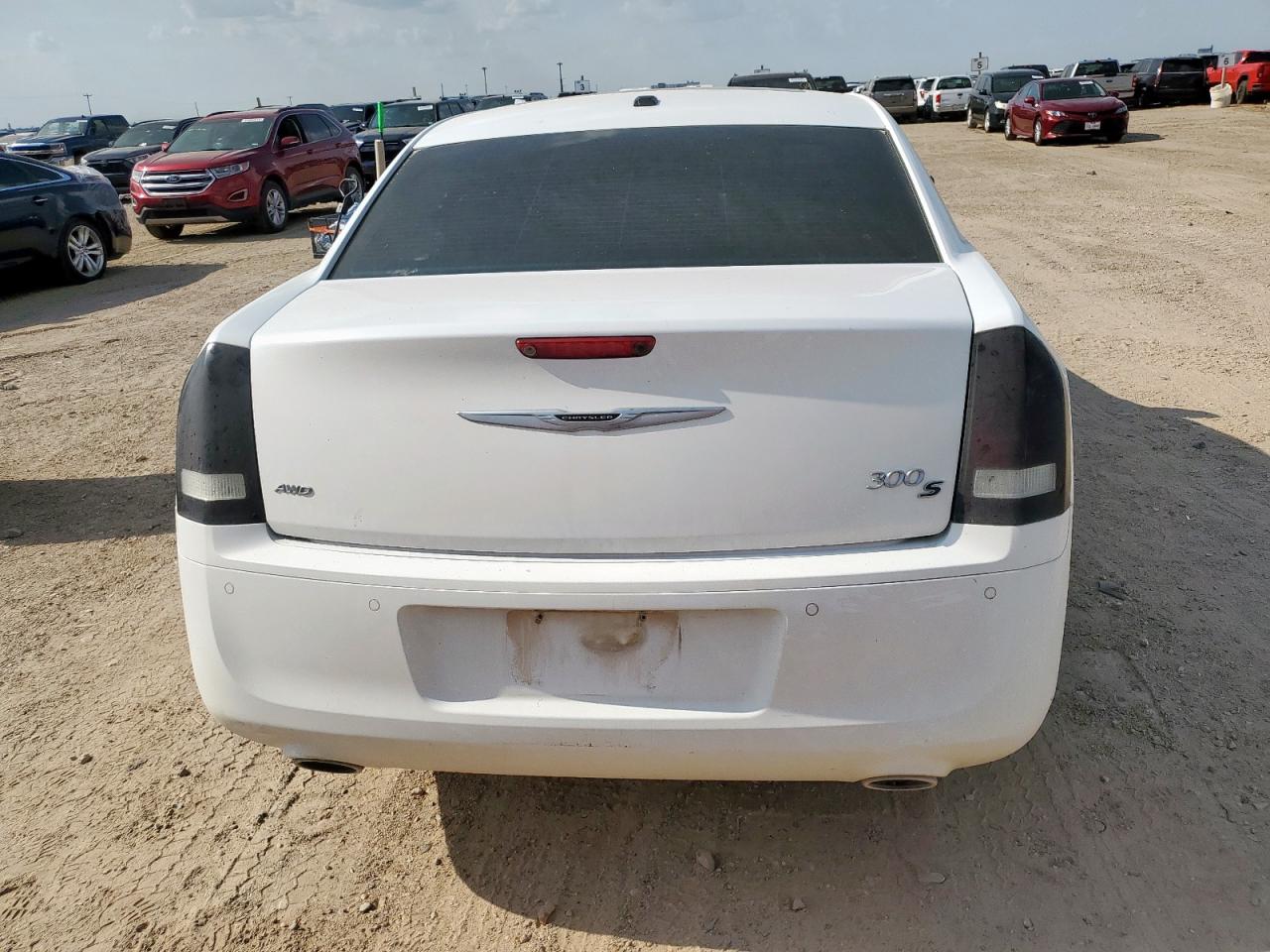 2014 Chrysler 300 S VIN: 2C3CCAGG0EH157631 Lot: 64465835