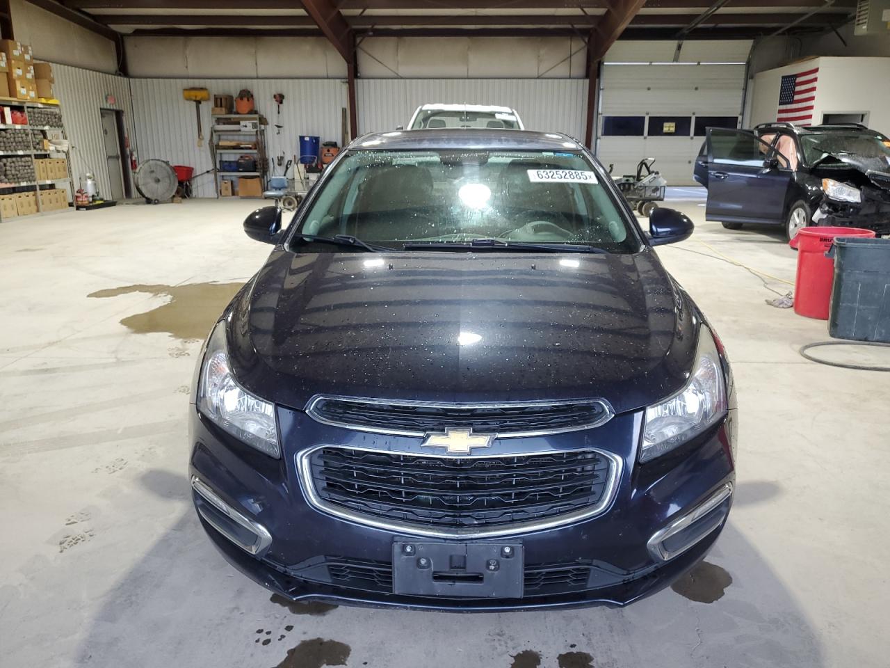 1G1PE5SB5G7177827 CHEVROLET CRUZE 2016