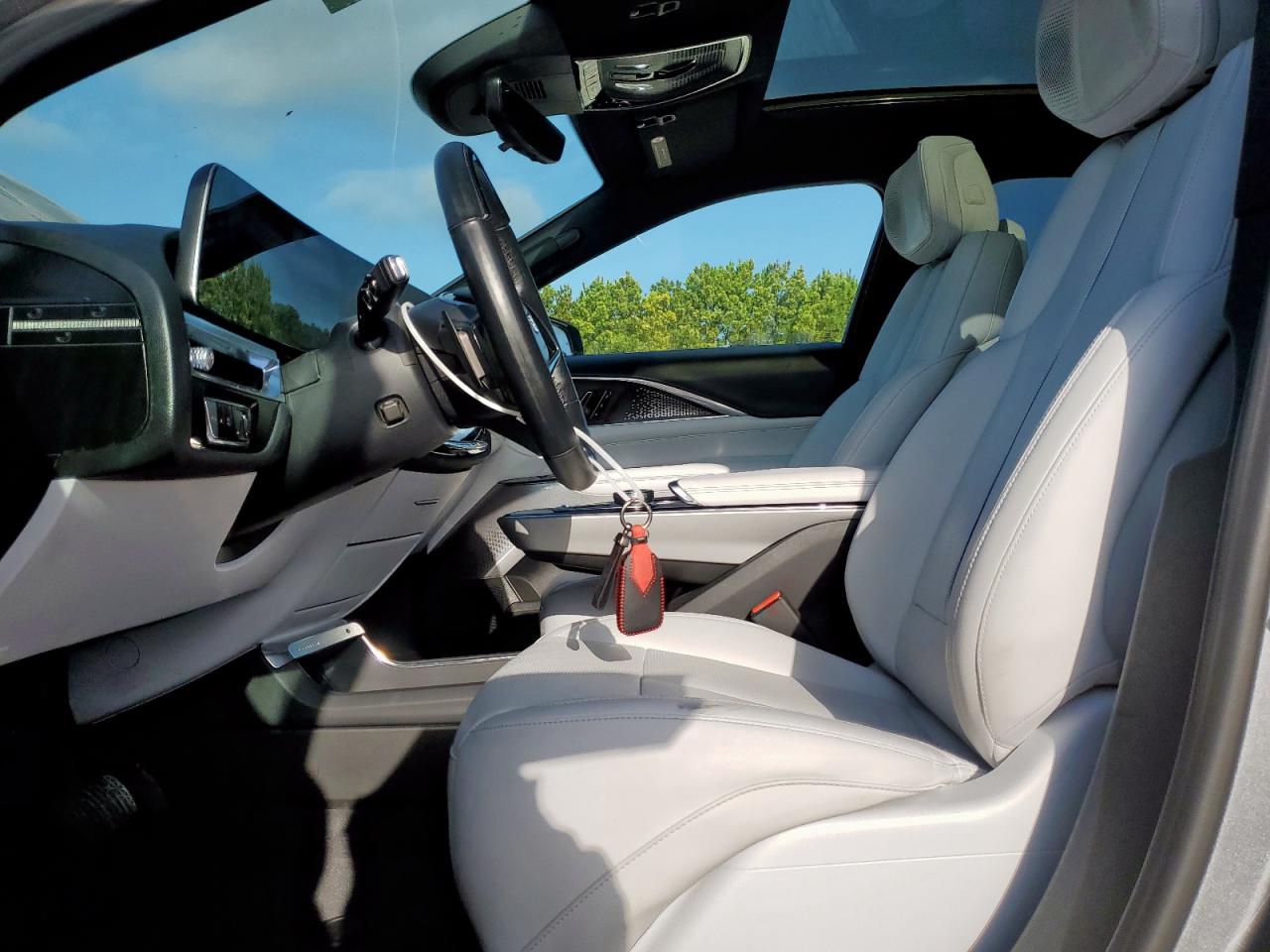 2023 Cadillac Lyriq Luxury VIN: 1GYKPMRK8PZ002160 Lot: 65990035