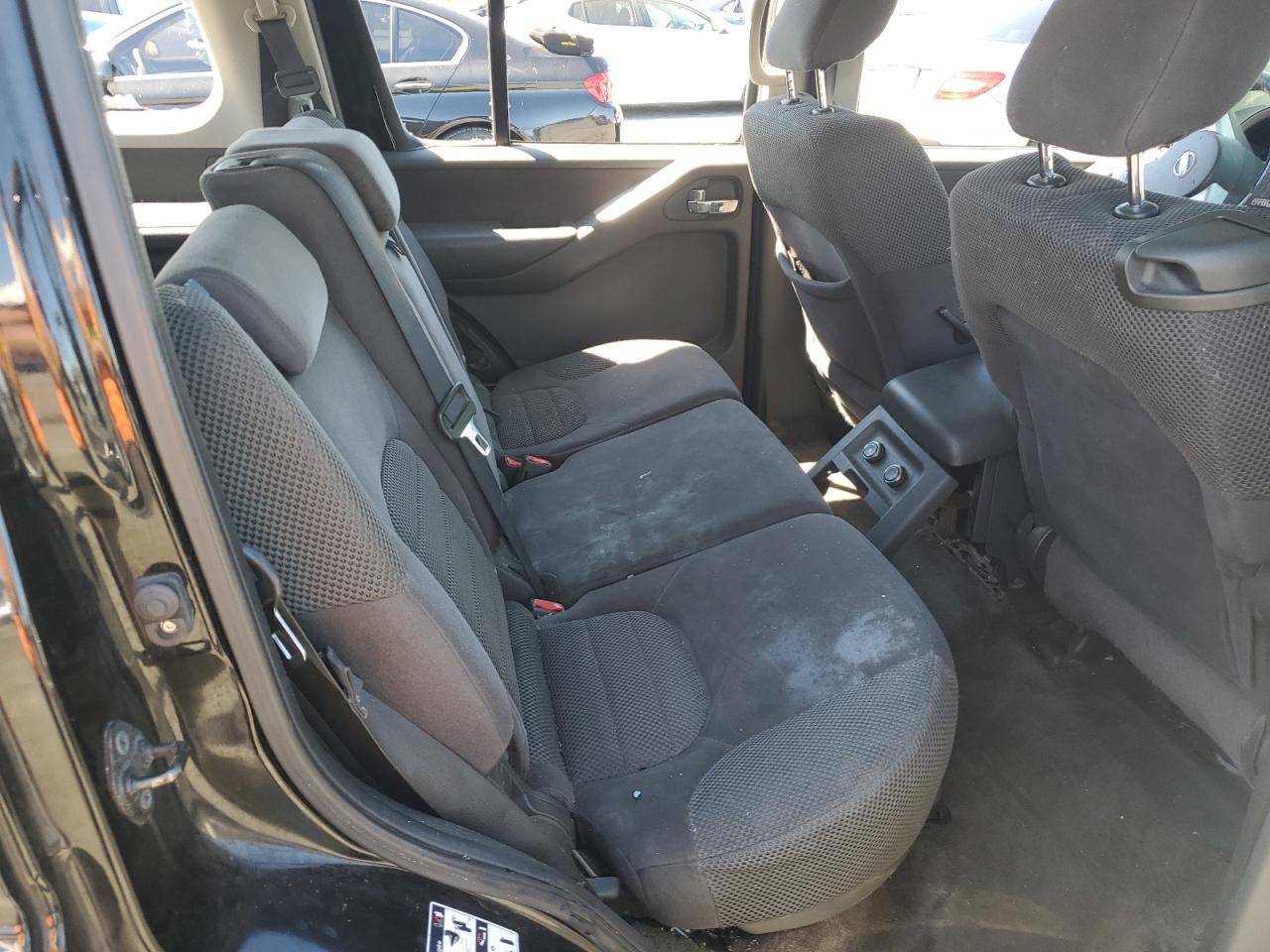 2010 Nissan Pathfinder S VIN: 5N1AR1NBXAC628993 Lot: 64094665