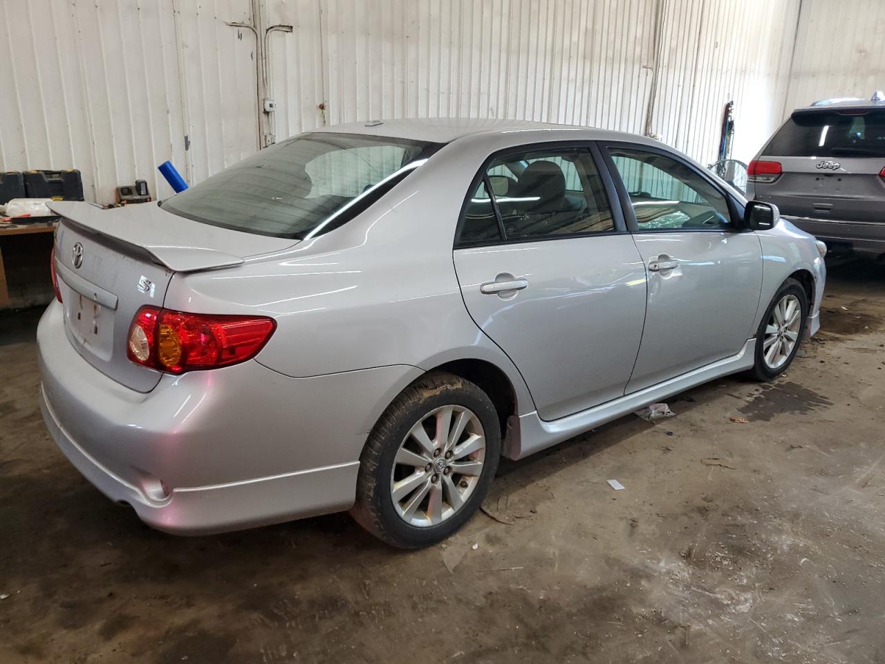 2010 Toyota Corolla Base VIN: 1NXBU4EE6AZ337626 Lot: 66485535