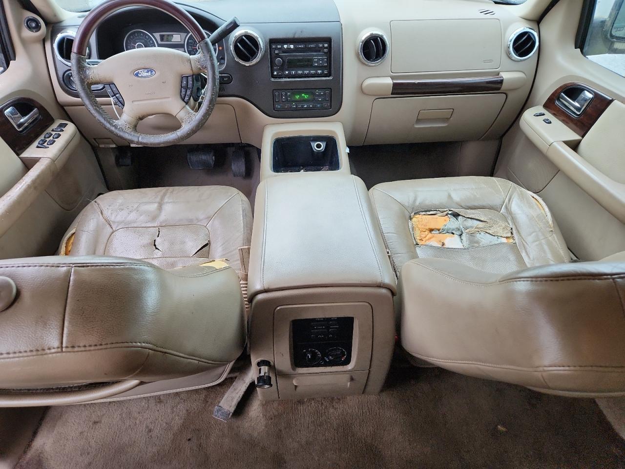 2006 Ford Expedition Limited VIN: 1FMFU195X6LA82776 Lot: 63064875