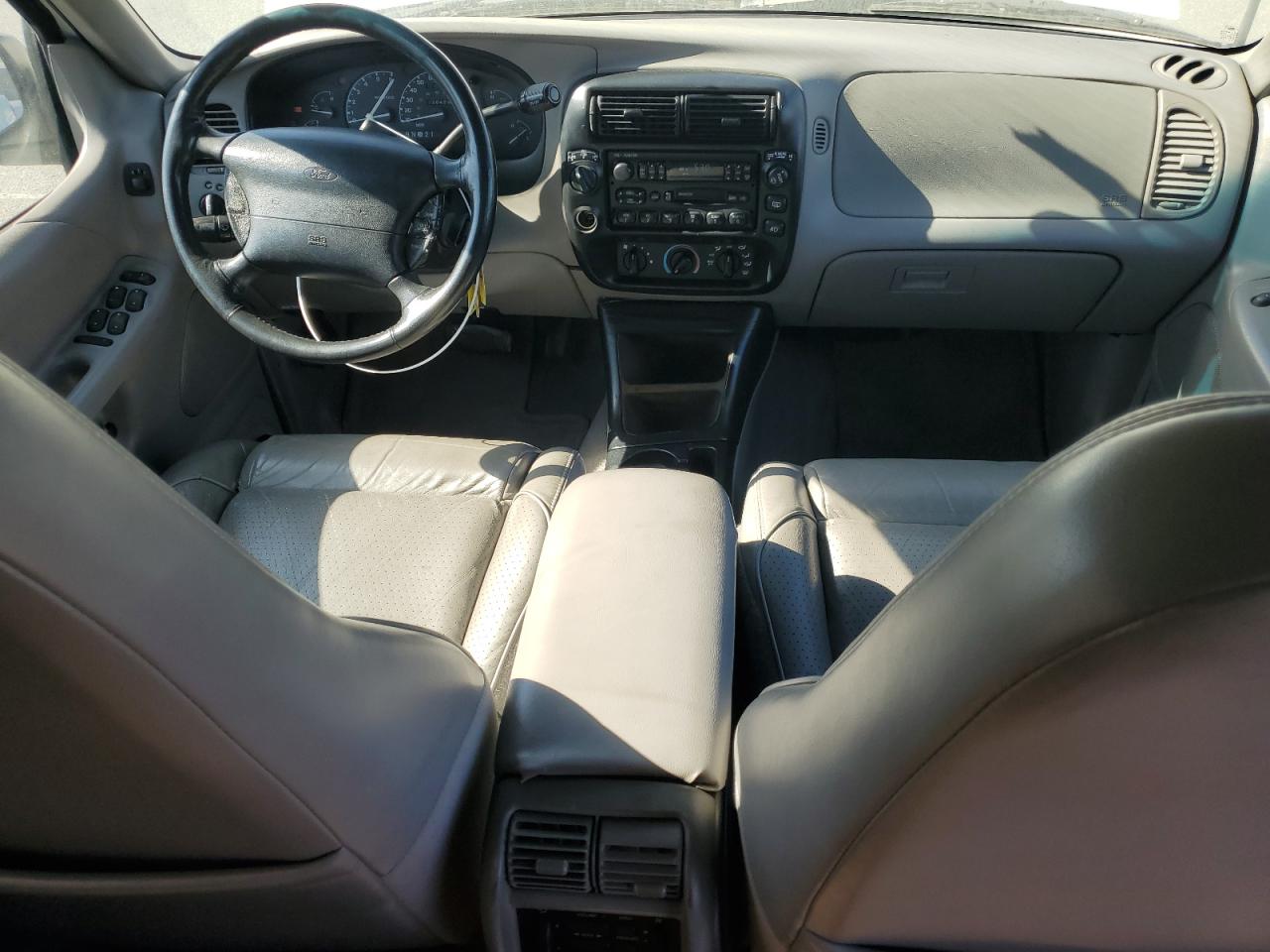 1997 Ford Explorer VIN: 1FMDU34X7VUB62623 Lot: 64336235