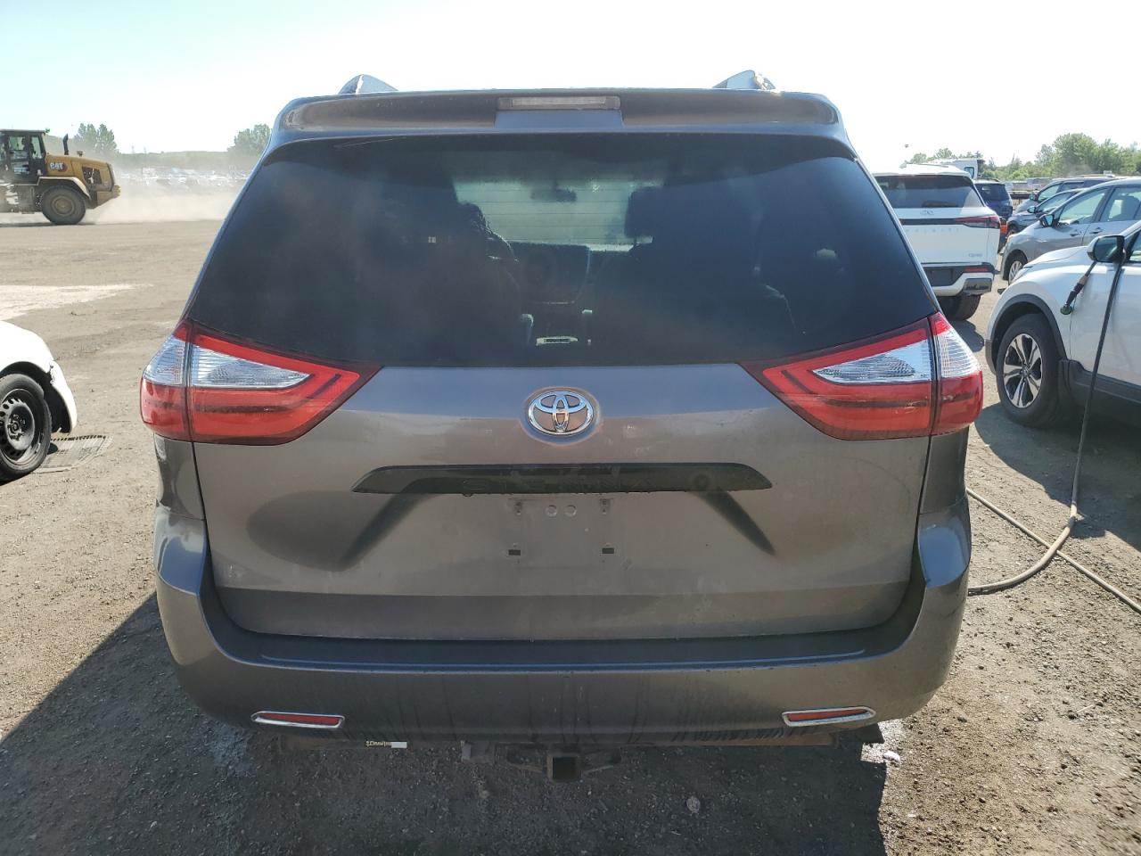 2016 Toyota Sienna VIN: 5TDZK3DC5GS701101 Lot: 62459465