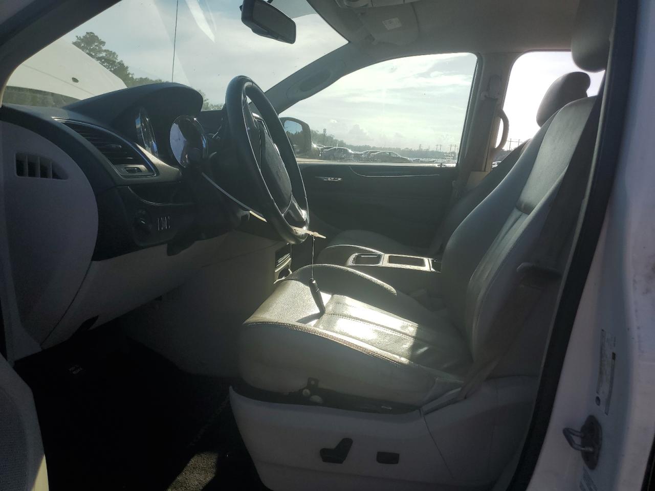 2013 Chrysler Town & Country Touring VIN: 2C4RC1BG1DR518628 Lot: 64811655
