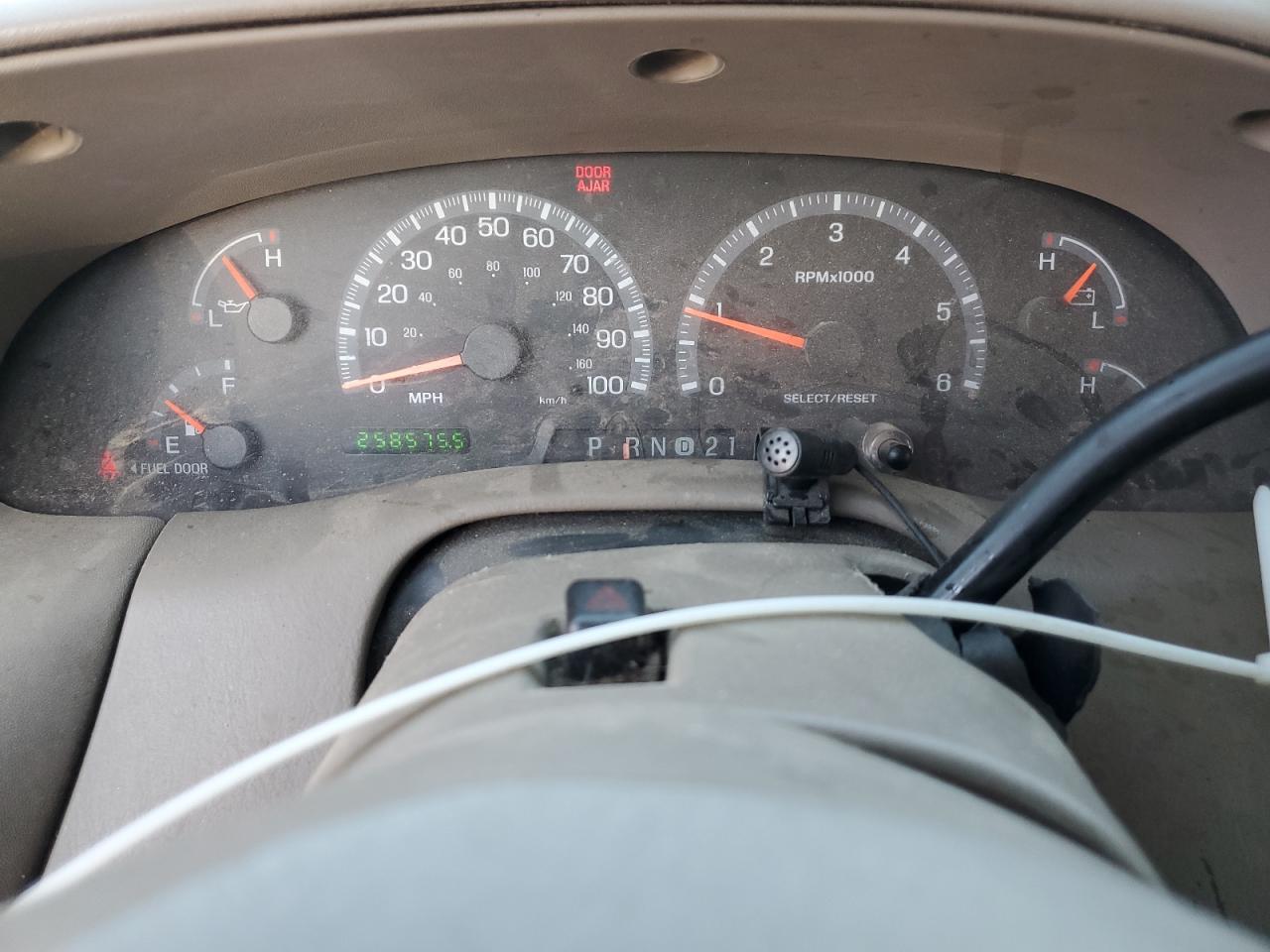 2002 Ford F150 Supercrew VIN: 1FTRW08L72KD25093 Lot: 63284705