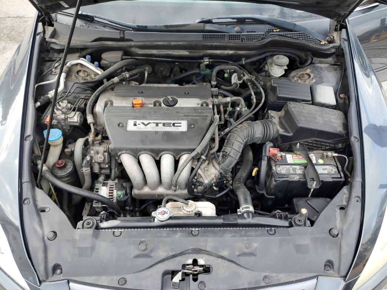 2004 Honda Accord Ex VIN: 1HGCM56824A115602 Lot: 64589985