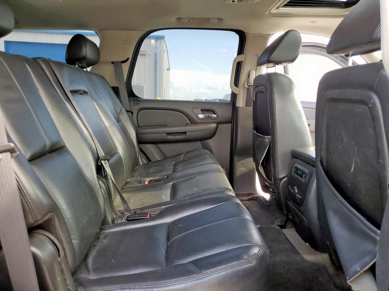 2008 Chevrolet Tahoe K1500 VIN: 1GNFK13068J137561 Lot: 64519295