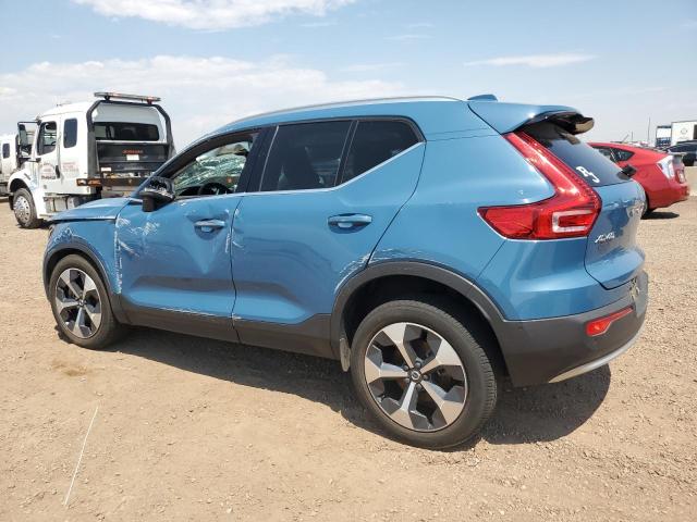  VOLVO XC40 PLUS 2023 Granatowy