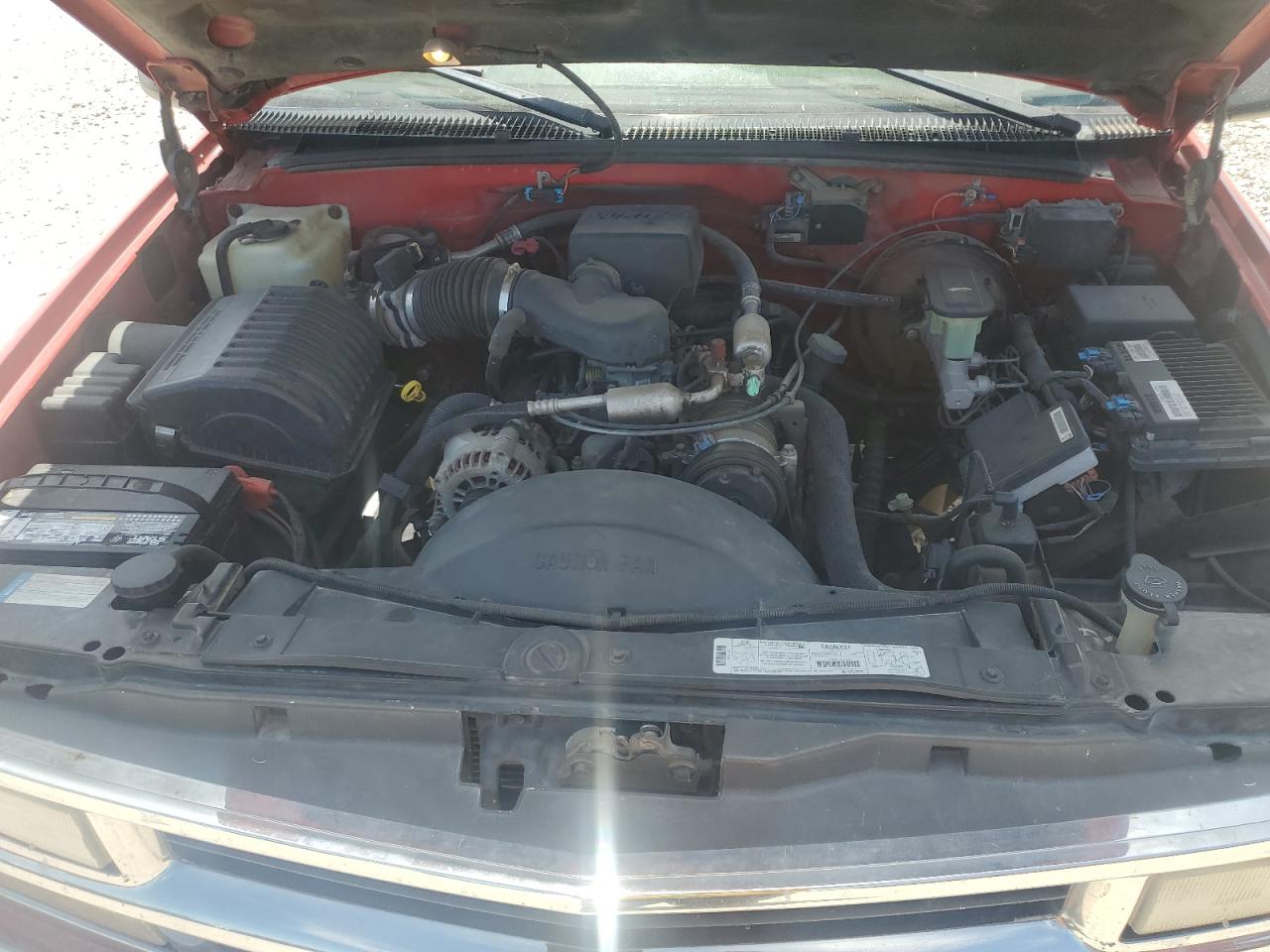 1998 Chevrolet Gmt-400 C1500 VIN: 2GCEC19R9W1260561 Lot: 62952005