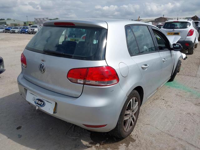 2010 VOLKSWAGEN GOLF S TDI