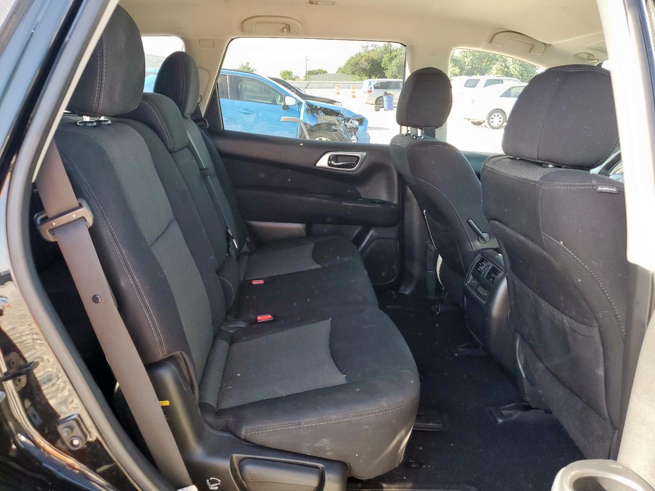 2017 Nissan Pathfinder S VIN: 5N1DR2MM6HC682808 Lot: 66410655