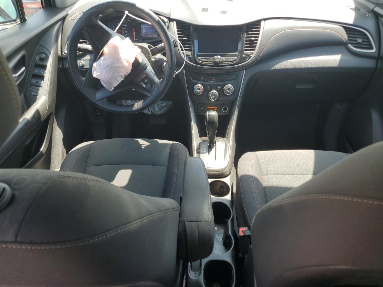 2020 Chevrolet Trax Ls VIN: 3GNCJNSB9LL133635 Lot: 66642435