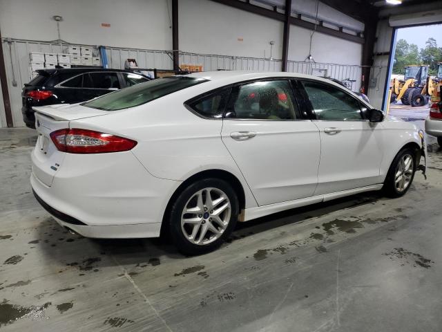  FORD FUSION 2015 Biały