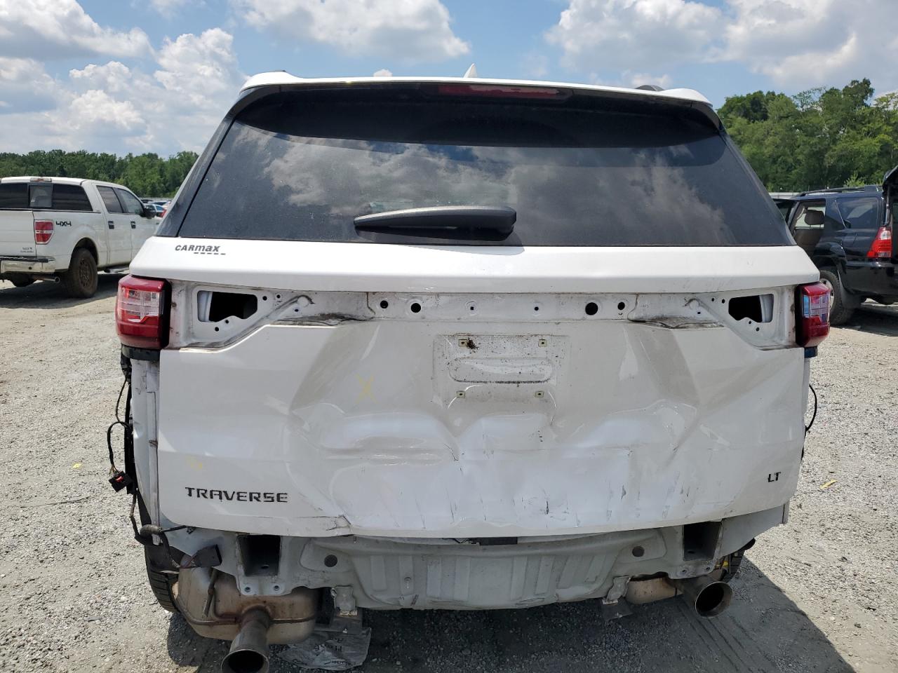 2020 Chevrolet Traverse Lt VIN: 1GNERGKW2LJ327348 Lot: 61257115