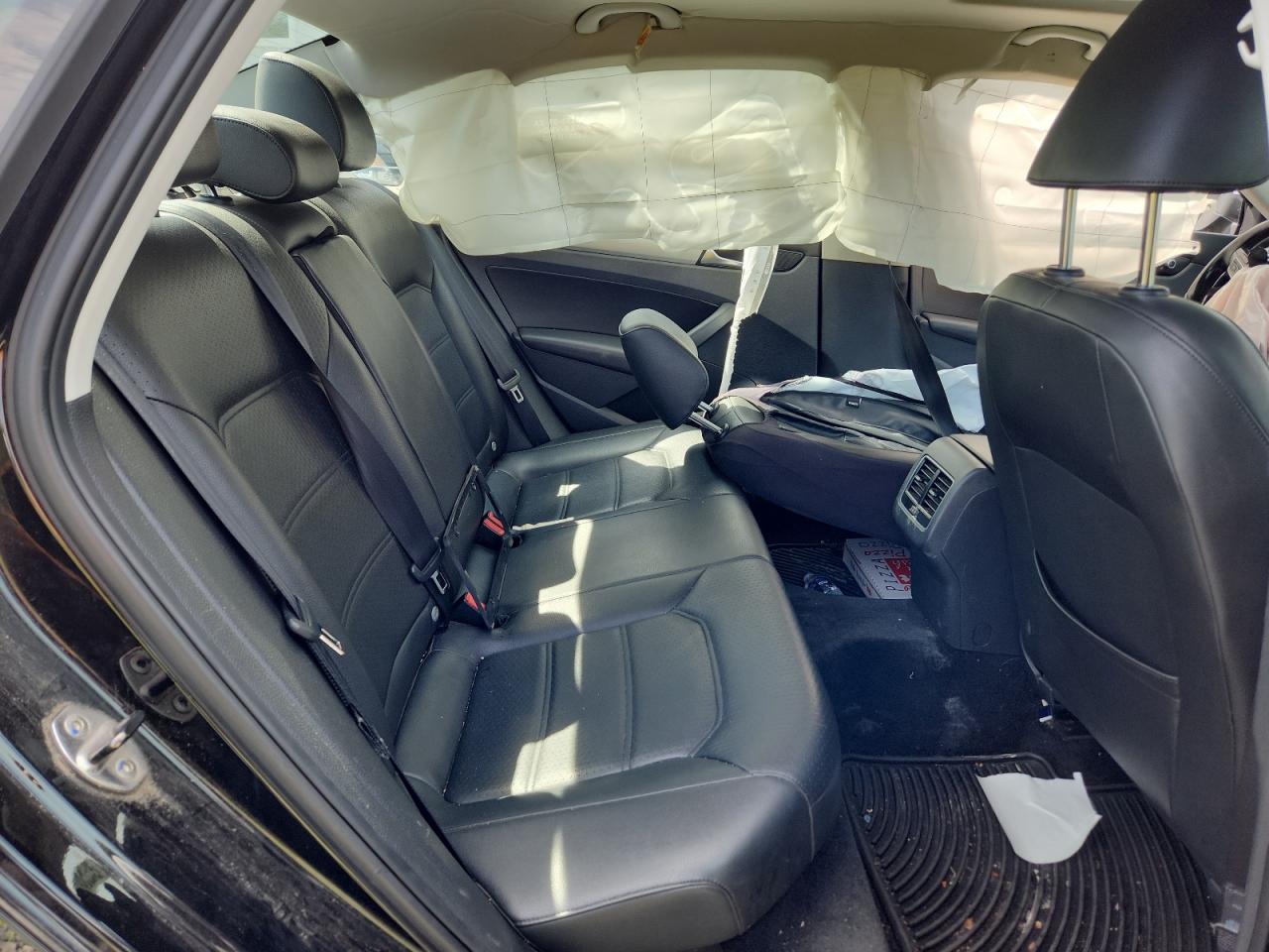 2013 Volkswagen Passat Se VIN: 1VWBP7A35DC098692 Lot: 65560345