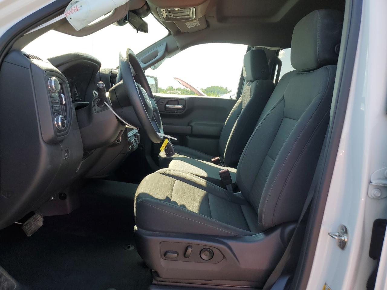 2025 GMC Sierra K1500 VIN: 3GTUUAED6SG177884 Lot: 64391115