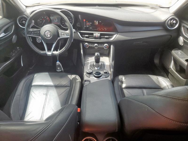  ALFA ROMEO GIULIA 2017 Czerwony