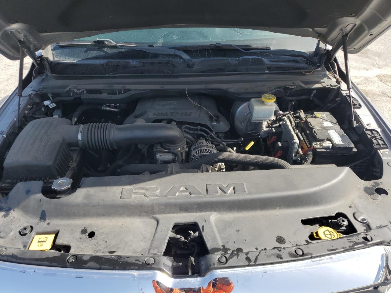 1c6srfrt9kn613472 1C6SRFRT9KN613472 2019 Ram 1500 Laramie
