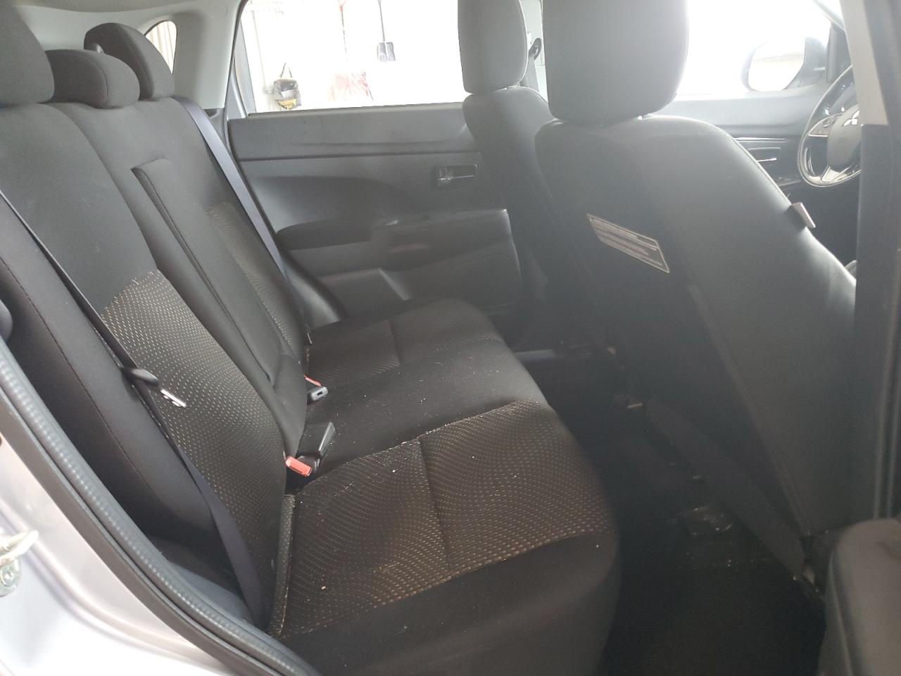 2016 Mitsubishi Outlander Sport Es VIN: JA4AP3AW2GZ045879 Lot: 64081005