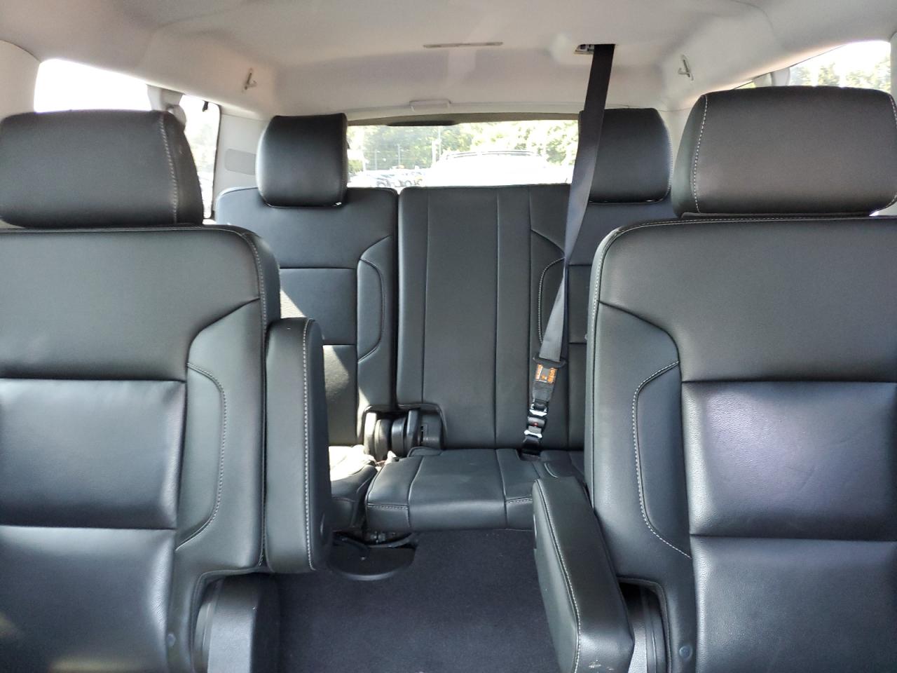 1gnskhkc6kr107116 1GNSKHKC6KR107116 2019 Chevrolet Suburban K1500 Lt